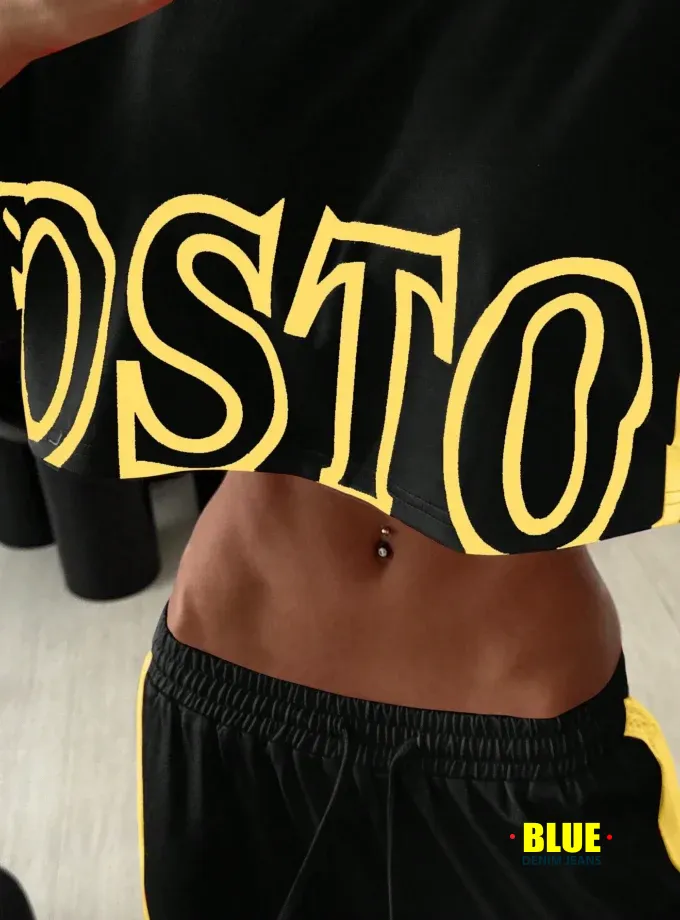 StreetHx Women's Printed Crop Top & Sweatpants Set