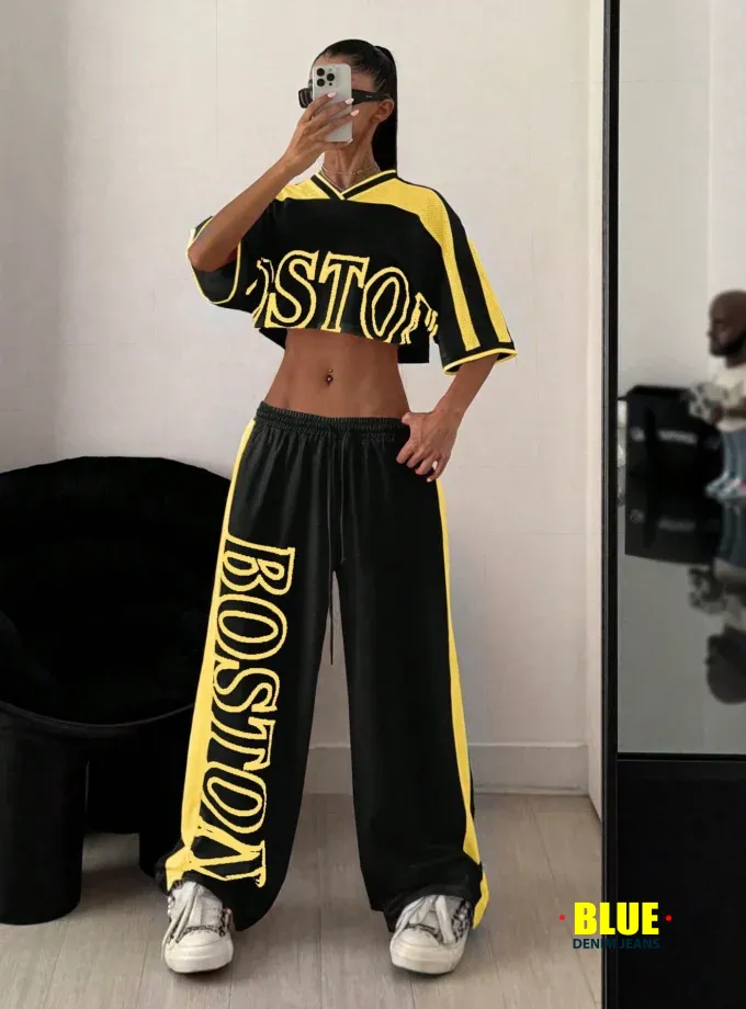 StreetHx Women's Printed Crop Top & Sweatpants Set